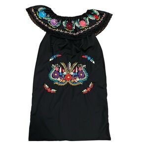 Black Mexican Embroidered Midi Dress w/ Lace Medium M